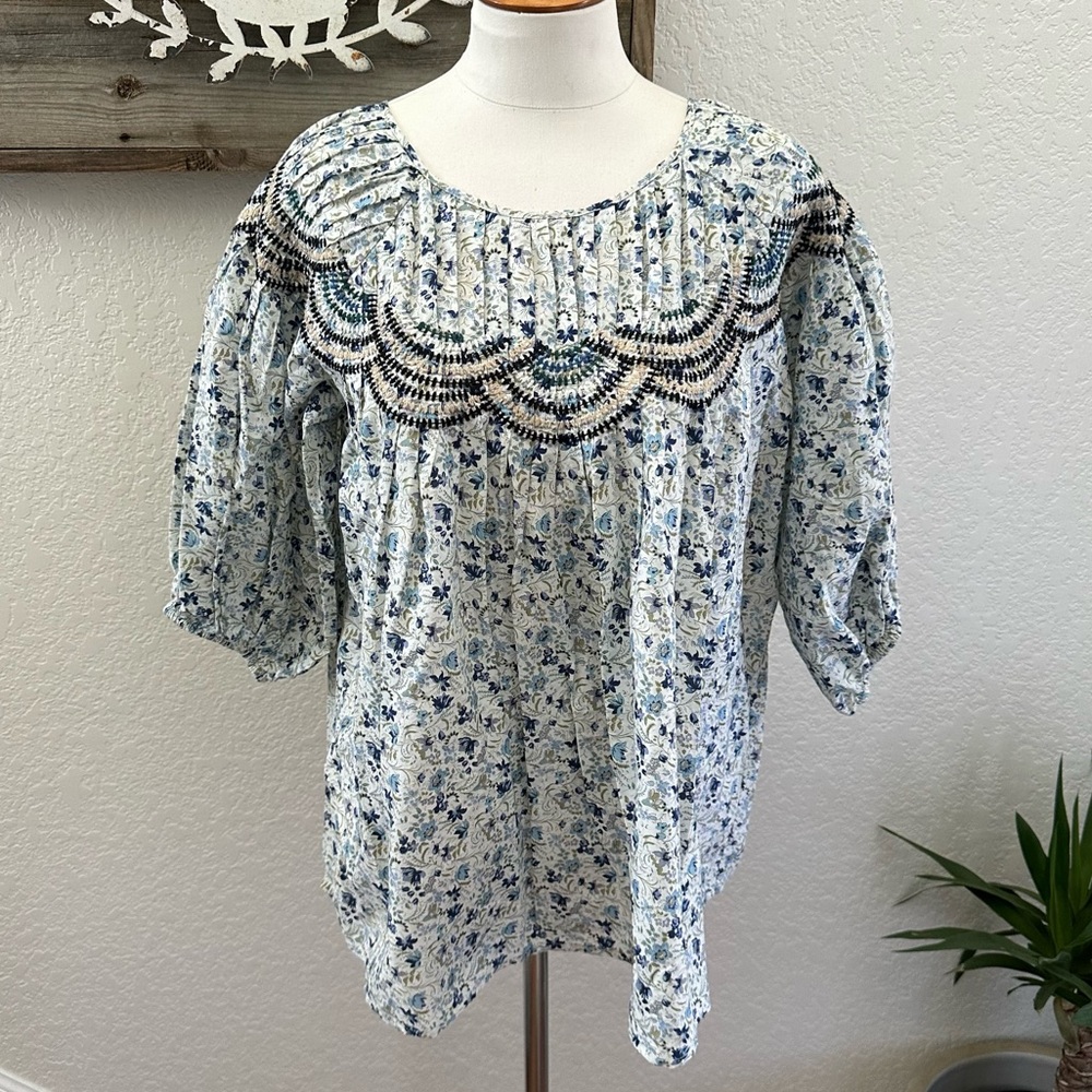 Johnny Was Tatiana‎ top cotton embroidered blue floral size M NWT